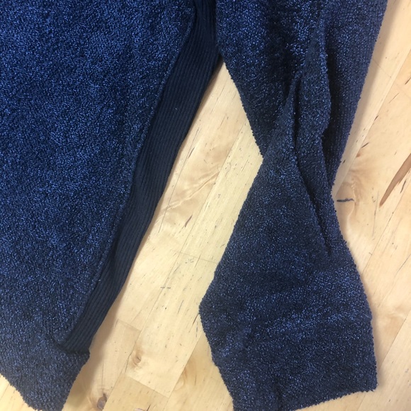 GAP Navy Blue Sweatshirt in Shimmer Knit - Picture 3 of 5